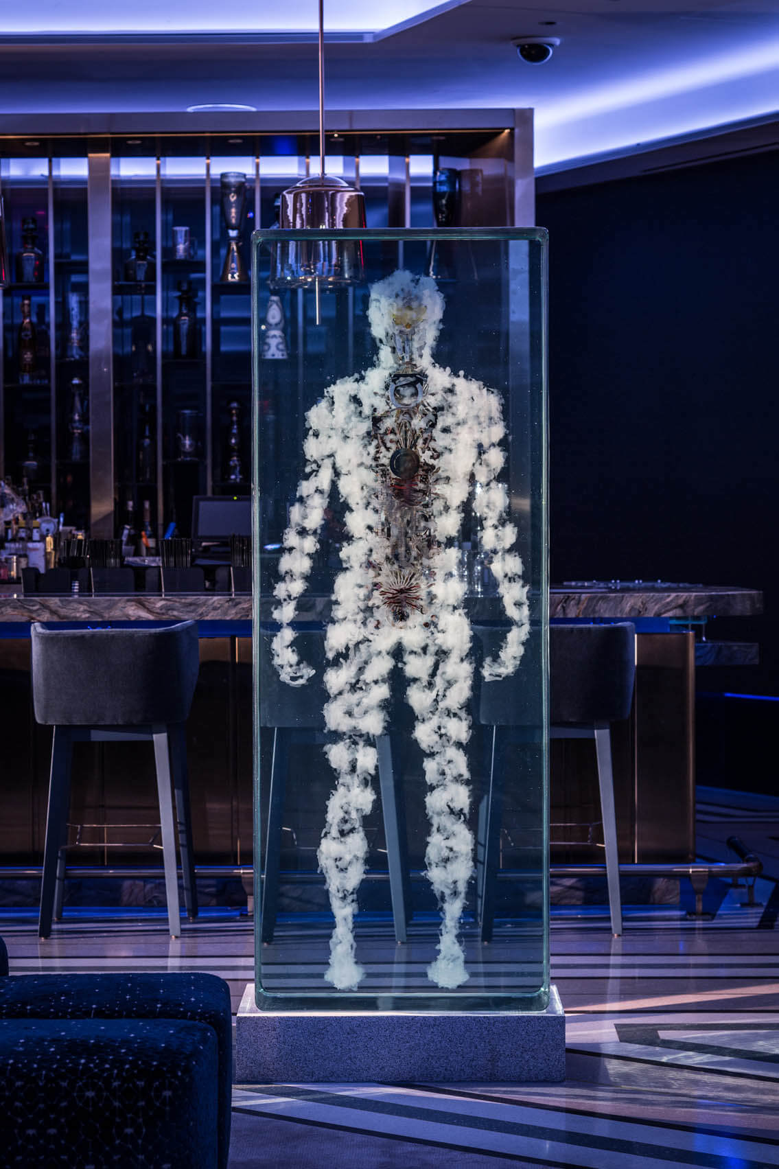 Arcon – Apex Floor with Sculpture 1