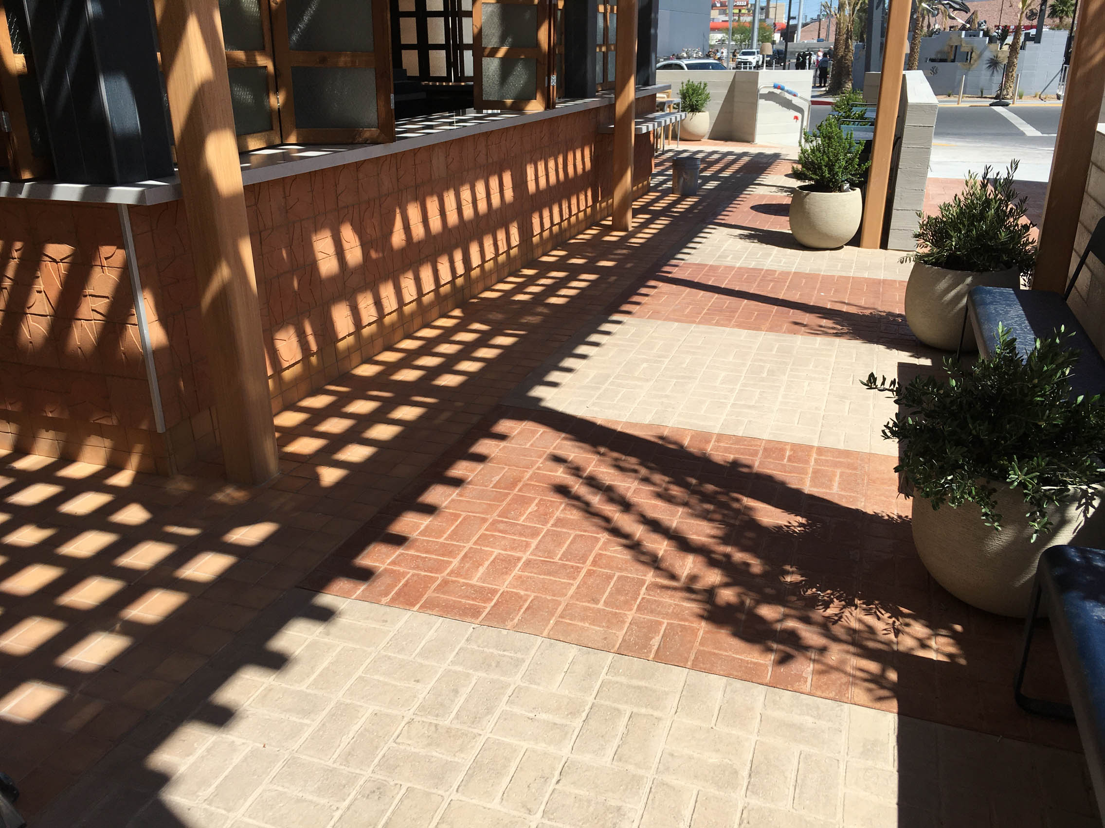 Arcon – Illuminarium Patio 2